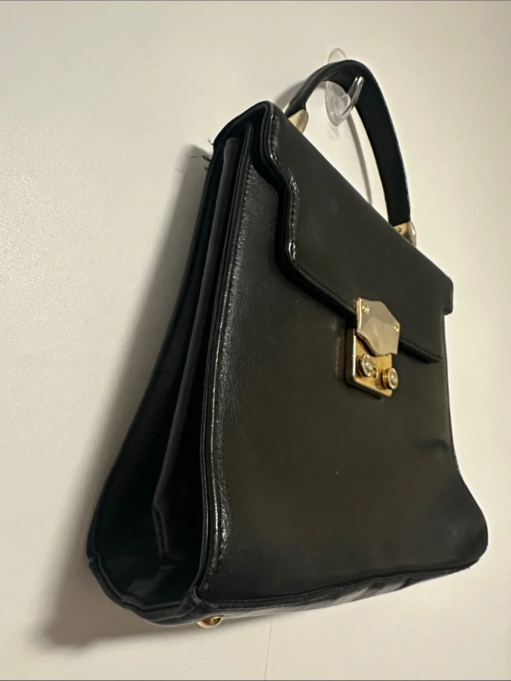 Vintage Suzy Smith Classic Black Leather Top-Handle Bag
